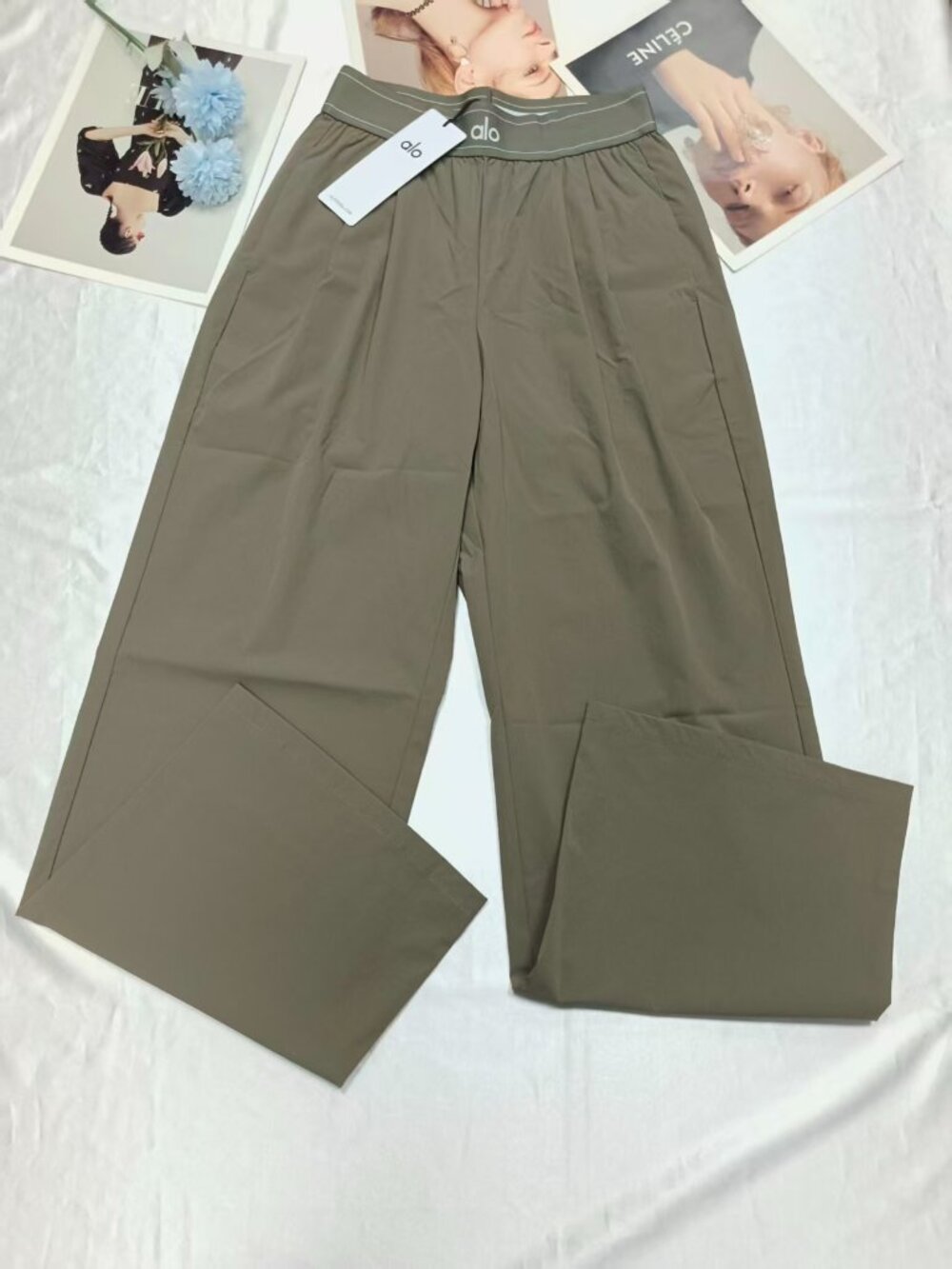 Olive 💚Alo Yoga Suit Up Trouser (Regular)Wide Leg Versatile 😻 - Picture 3 of 7